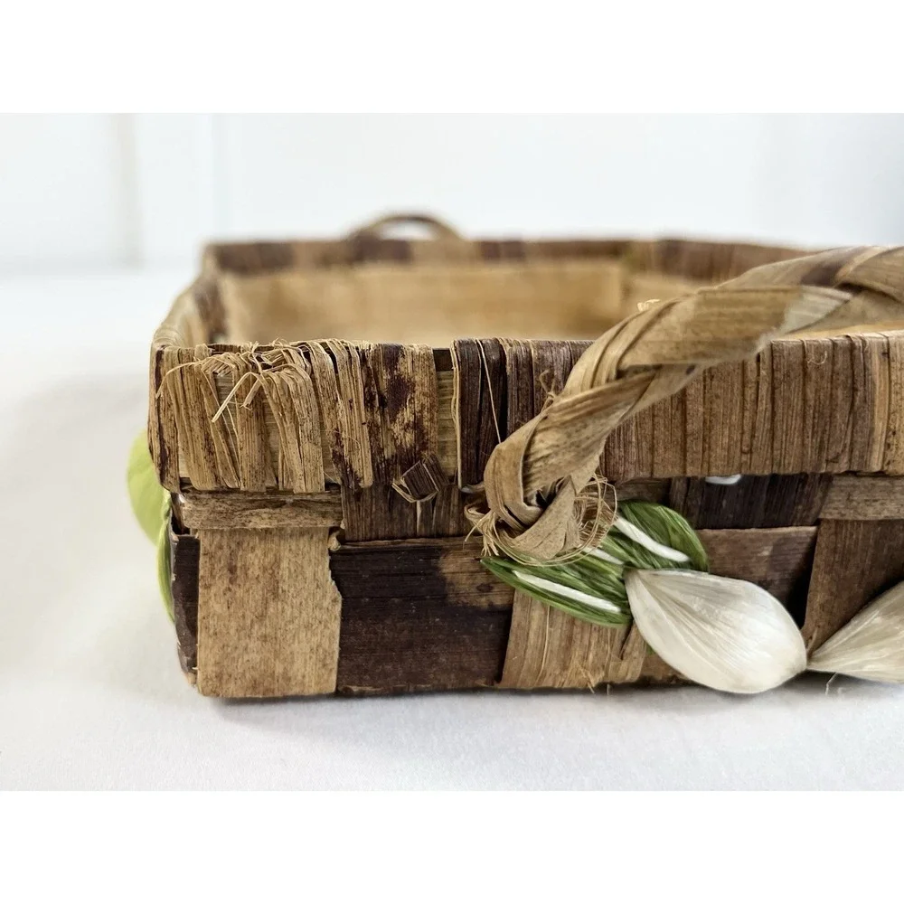 Vintage 70s Raffia Casserole Carrier Basket 3D Fruit Veggie Boho Pyrex Holder